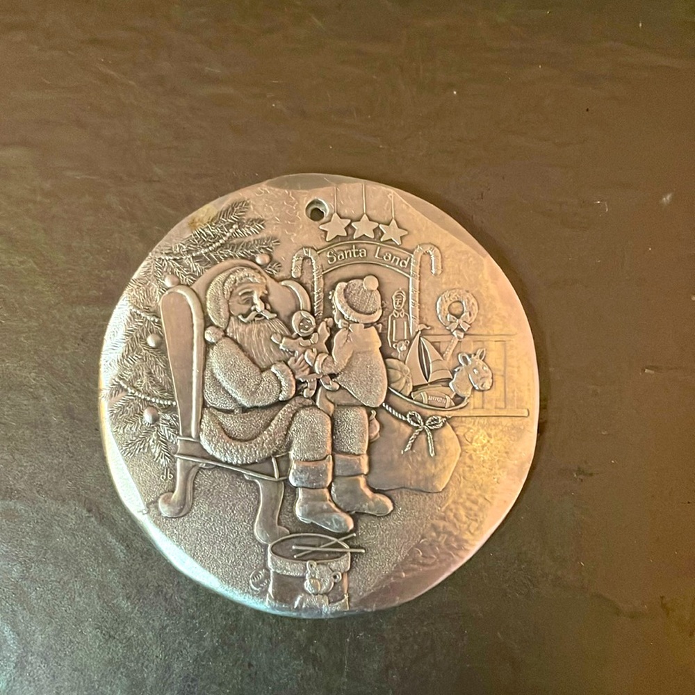 Wendell August Forge Christmas Ornament 2007